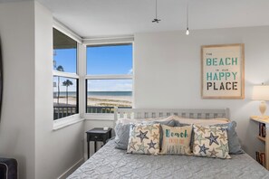Iron/ironing board, free WiFi, bed sheets, wheelchair access - Beachfront Estero Beach & Tennis Club 102B—Sunset Gulf Water Views, heated resort Pool, Pickleball & Tennis, 2 Bikes + beach Gear. 6-7 night stays (Fort Myers Beach)