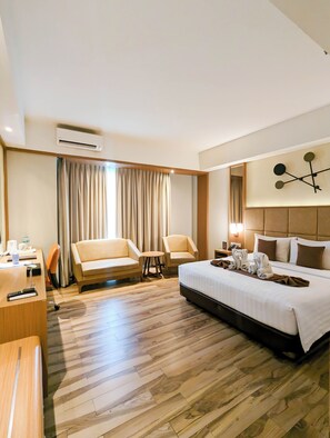 Habitación doble ejecutiva | Escritorio y wifi gratis