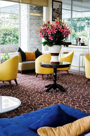 Restaurant - Astanaraya Suites Hotel (Jakarta)