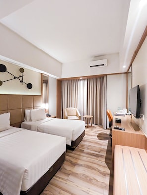 Habitación Deluxe con 2 camas individuales | Escritorio y wifi gratis