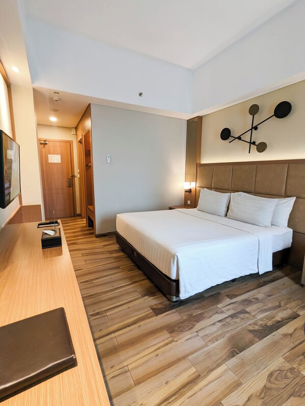 豪華雙人或雙床房 | 書桌、免費無線上網