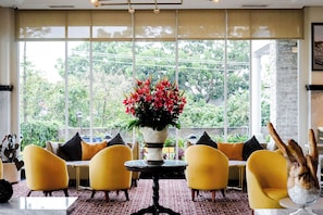 Restaurant - Astanaraya Suites Hotel (Jakarta)