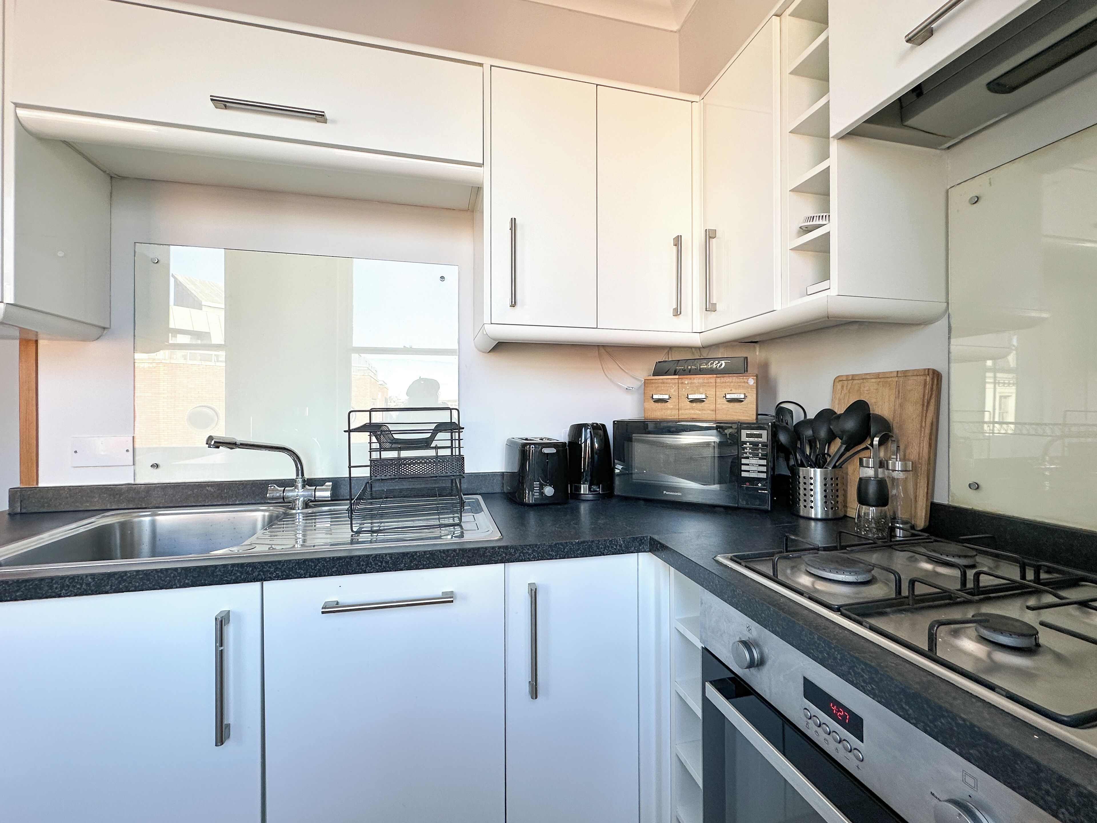 Luxury Quadruple Room, City View