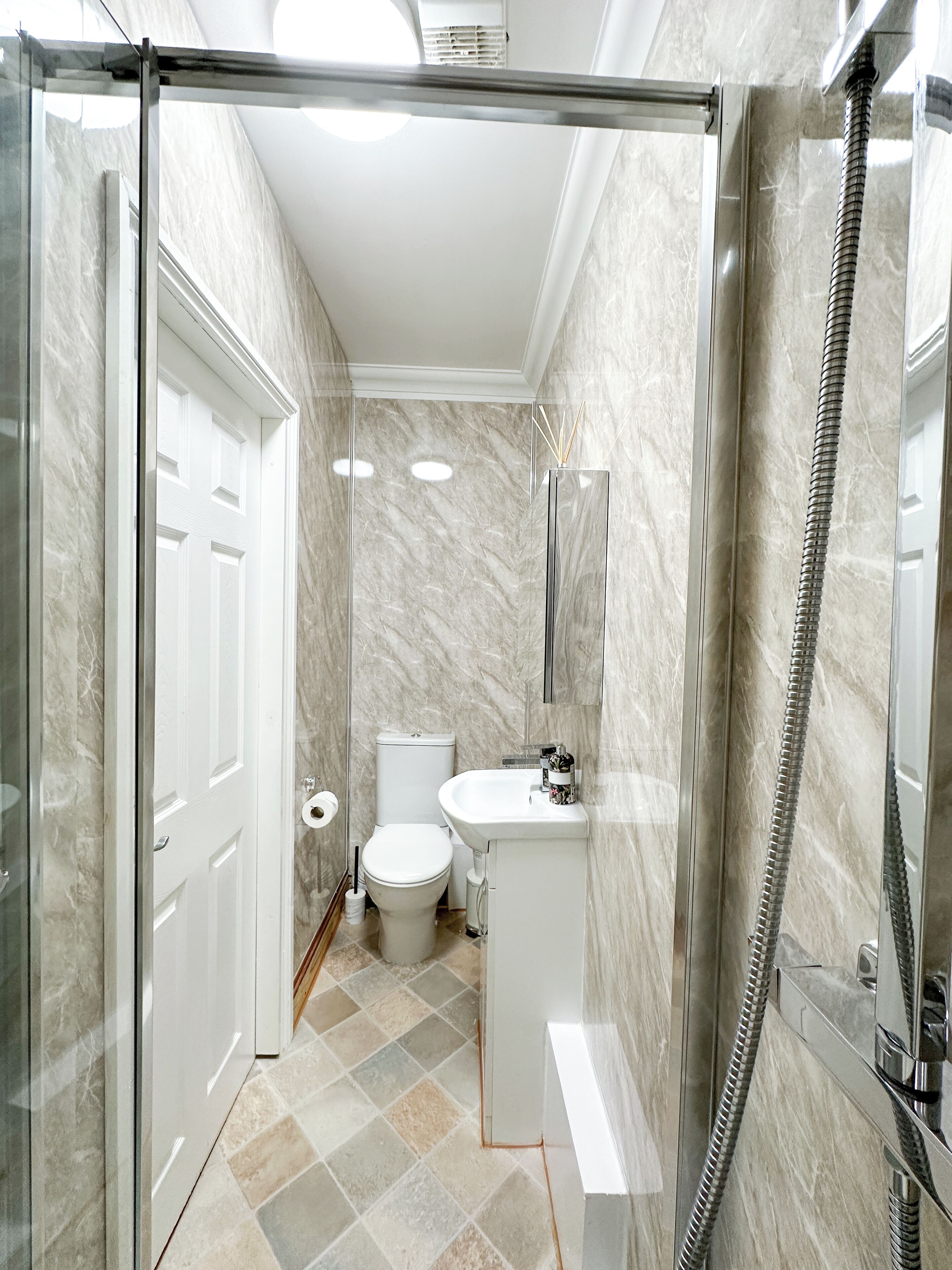 Classic Double Room | Bathroom