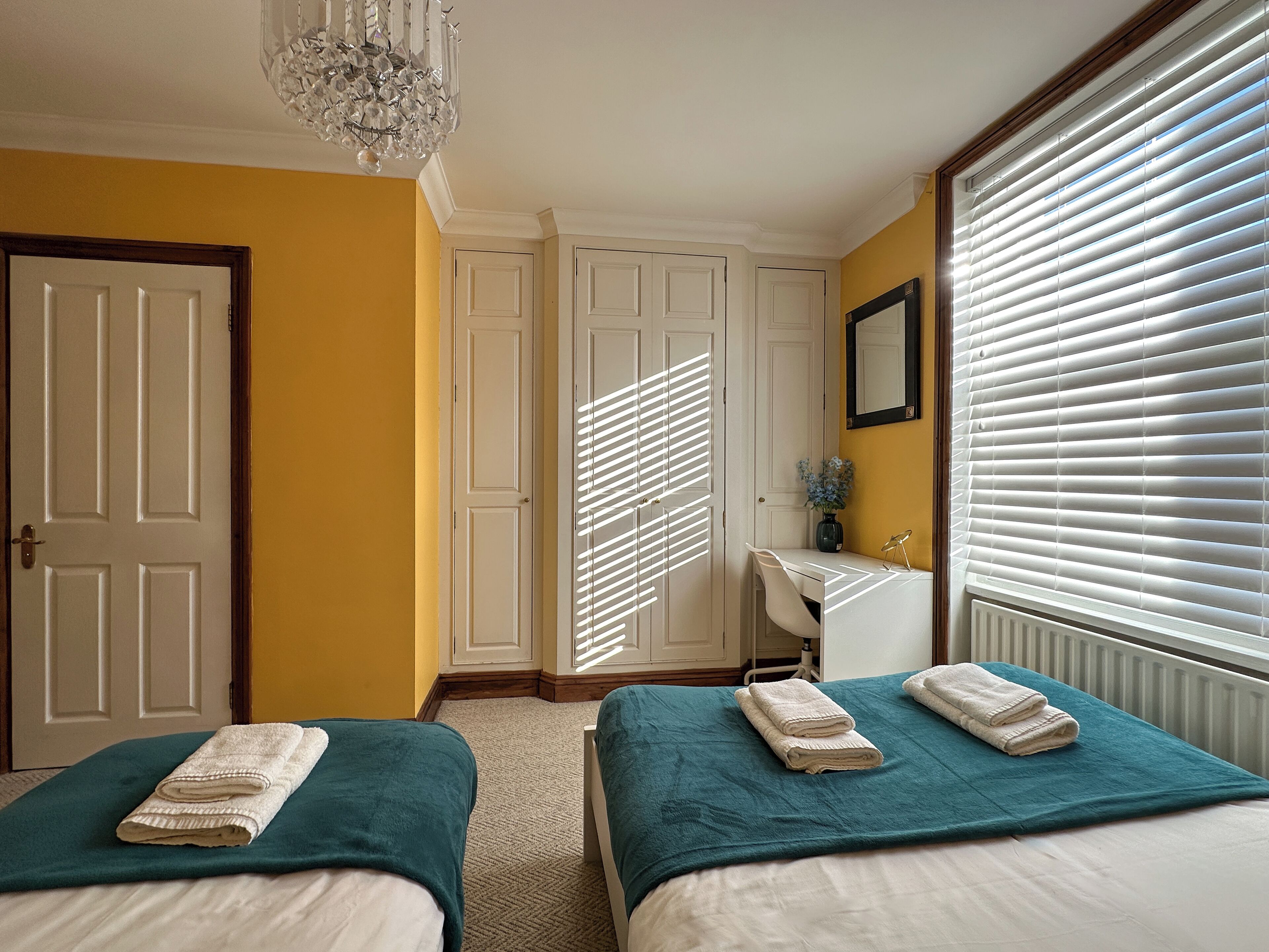 Phòng 3 dành cho gia đình, quang cảnh thành phố