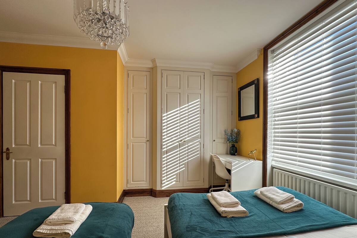 Habitación triple familiar, vistas a la ciudad