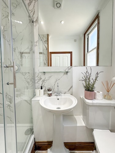 Fulham Rooms