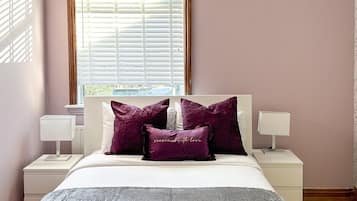 Comfort Apartment, Ensuite, City View (Double) | Iron/ironing board, free WiFi