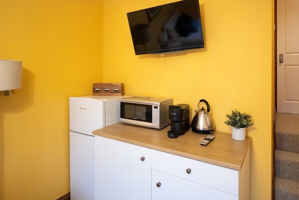 Appartement Exclusif, salle de bains attenante, vue ville | Fer et planche à repasser, Wi-Fi gratuit