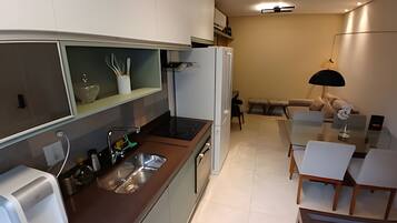 Køleskab, mikrobølgeovn, ovn, opvaskemaskine