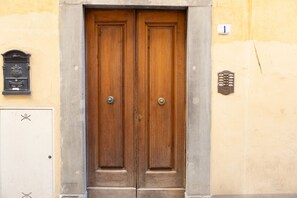 Exterior detail - Central Florence Loft (Florence)