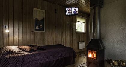Cabin-Garden view-Private Bathroom-Cottage-Mökki 6