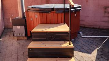 Idromassaggio all'aperto