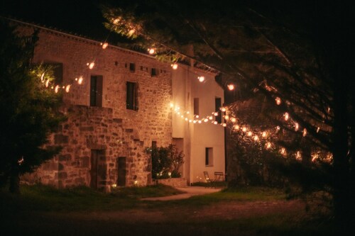 Charming Retreat & Starry Nights in a 1-Hectare Estate (4/5 Guests)