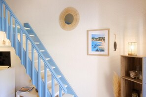 Interior - Bright studio close to the beach in Roquebrune (Roquebrune-sur-Argens)