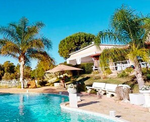 Pool - Room 'Mirto' with Mountain View, Wi-Fi and Air Conditioning (Uta)