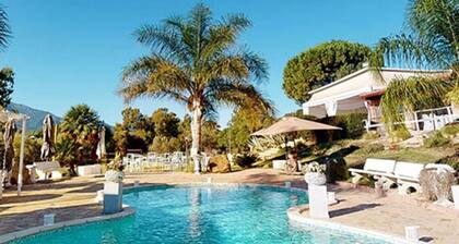 Room 'Ginepro' with Mountain View, Wi-Fi and Air Conditioning