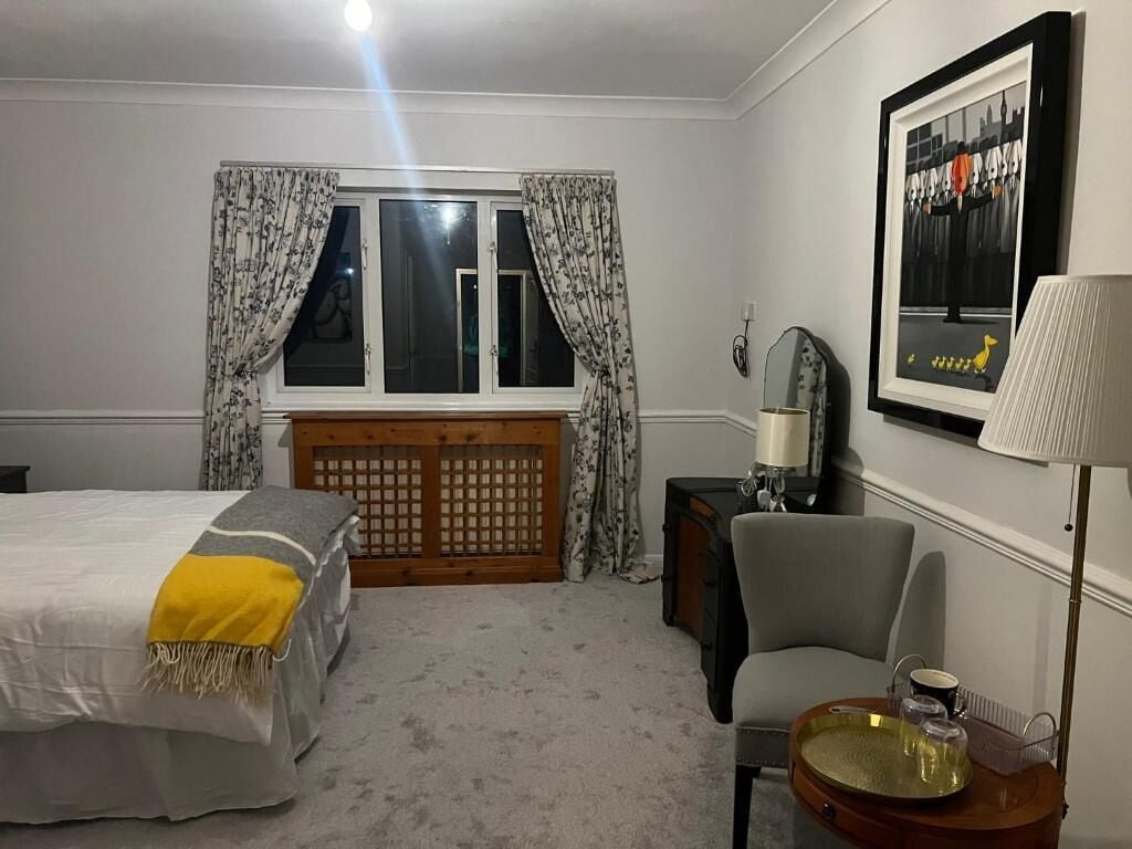 Iron/ironing board, free WiFi