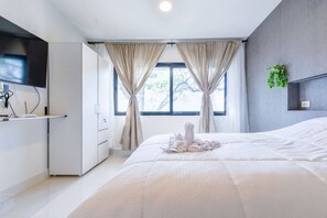 Iron/ironing board, WiFi - Casa Ebba|Loft E|Vive el encanto de Barrio Antiguo (Monterrey)