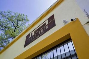 Exterior detail - Casa Ebba|Loft E|Vive el encanto de Barrio Antiguo (Monterrey)