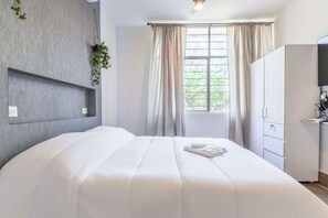 Iron/ironing board, WiFi - Casa Ebba|Loft B|Vive el encanto de Barrio Antiguo (Monterrey)