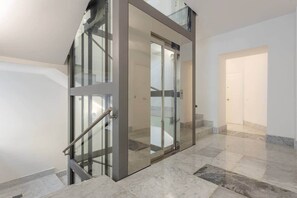 Interior - Old Port Luxury 2 | Modern Waterfront Elegance (Palermo)