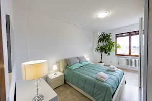1 bedroom, iron/ironing board