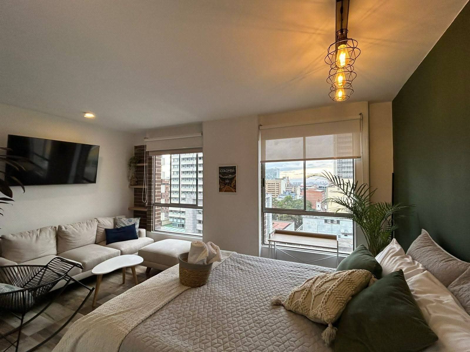 Bügeleisen/Bügelbrett, Internetzugang, Bettwäsche