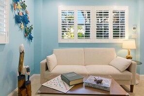 House, 1 King Bed with Sofa bed (Coral Suite) | Living area - Coral Suite (Fort Myers Beach)