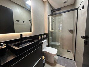 Bathroom - Complete Stay Just 550 Meters From Praia dos Ingleses - Ldus (Florianópolis)