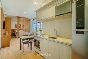 Basic Studio | Private kitchen - Complete Stay Just 550 Meters From Praia dos Ingleses - Ldus (Florianópolis)