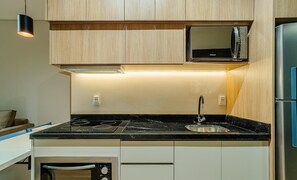 Apartment | Private kitchen - Complete Stay Just 550 Meters From Praia dos Ingleses - Ldus (Florianópolis)