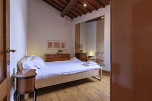 Iron/ironing board - Savonarola Loft - Florence  (Firenze)