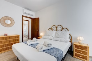 2 slaapkamers, een bureau, geluiddichte muren
