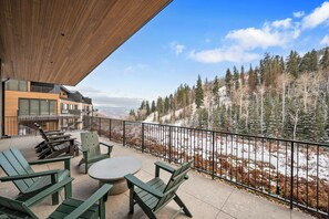 Terrace/patio - Ski-in/Ski-out Condo! Closest to Incredible Community Amenities! (Park City)