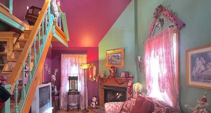 Blue Crystal Hideaway BnB