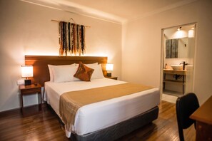 Basic Double Room | In-room safe, free WiFi - Hotel Ferre Cusco  (Cusco)