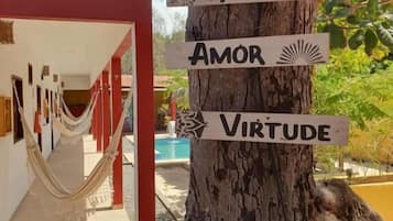 Fachada da propriedade