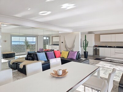 HENRI CAMILLE AGENCY - Goelands- Luxury 3 bedrooms, huge sea view terrace
