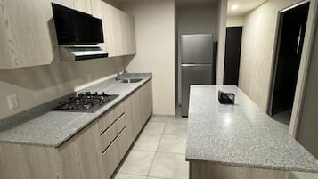 Fridge, microwave, oven, dishwasher