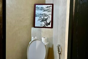 تجهيزات دش، صابون