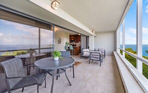 Outdoor dining - Serenity at Mahogany Run-1 Bdrm-Generator-Pool (Anna's Retreat)