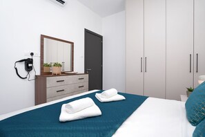 Room - Villa Elizabeth - Luxury Villa in Pernera (Paralimni)