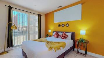 Ferros/tábuas de passar roupa, Wi-Fi de cortesia, roupa de cama