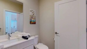 Chuveiro, secador de cabelo