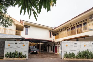 Fachada de la propiedad