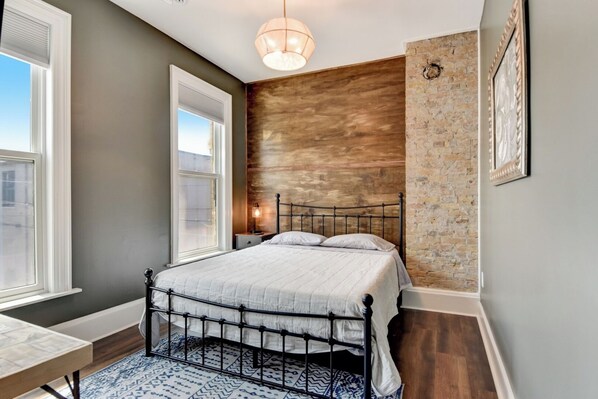 House (4 Bedrooms) | Floor plan - Large Milwaukee Home 4BR Fast Wifi (Milwaukee)