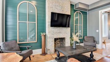 House (4 Bedrooms) | Floor plan