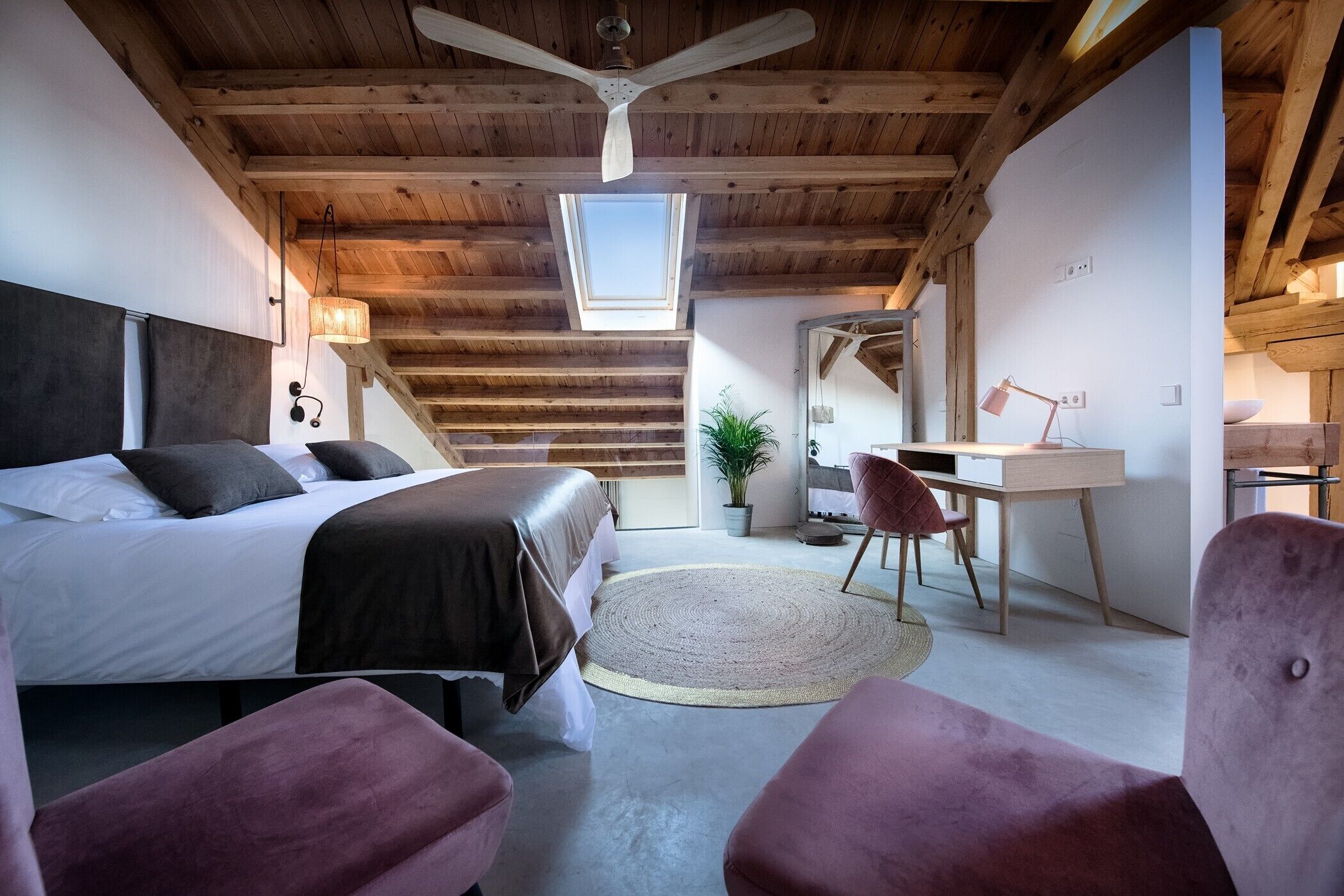 2 slaapkamers, wifi, beddengoed