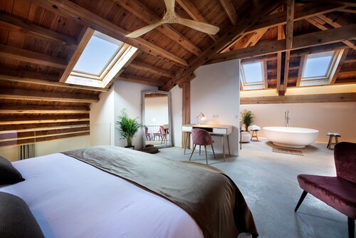 Deluxe Duplex Suite Magic of the Stars with Wi-Fi